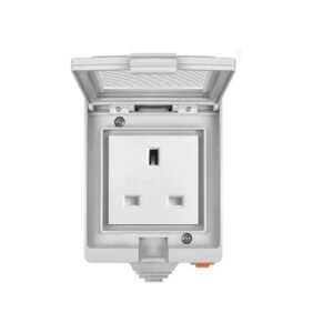 MCMP 0106 Sonoff s55 ip65 outdoor smart socket plug uk type