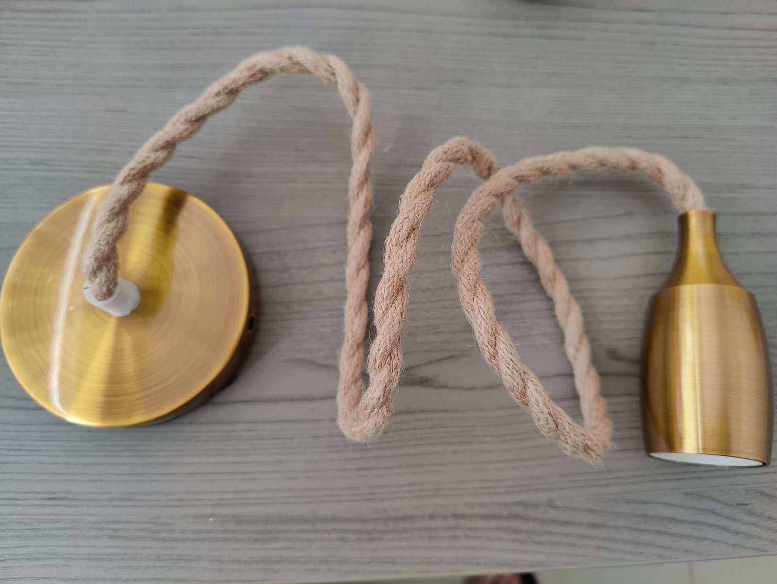 MCMP 0175 1 Nordic Bronze Pendant Light With Hemp Rope 3 scaled