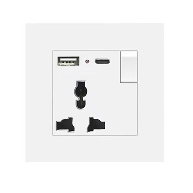MCMP 0301 Single socket white type a and c White